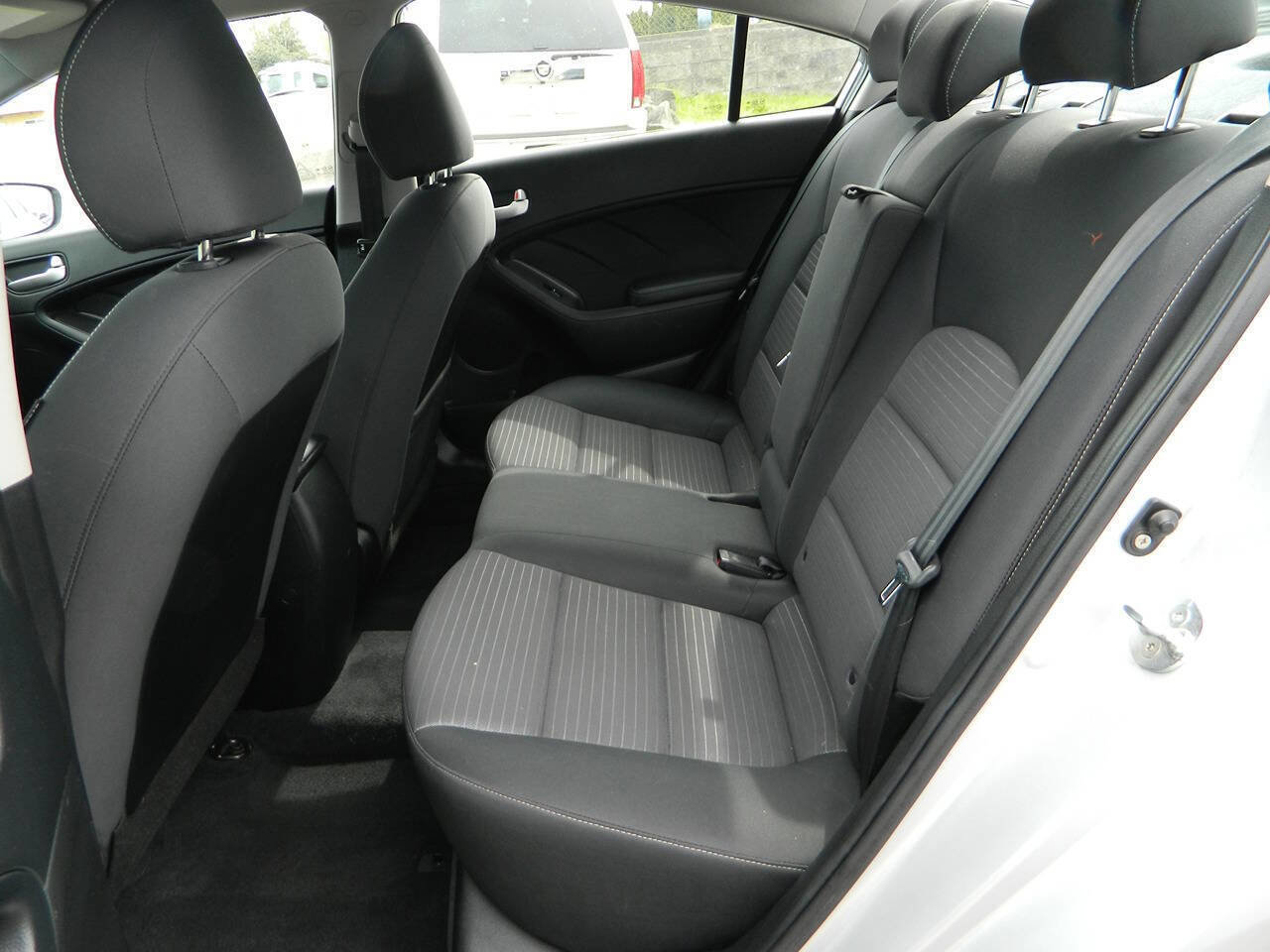 Used 2018 Kia Forte LX w/ LX Popular Package FWD image 14