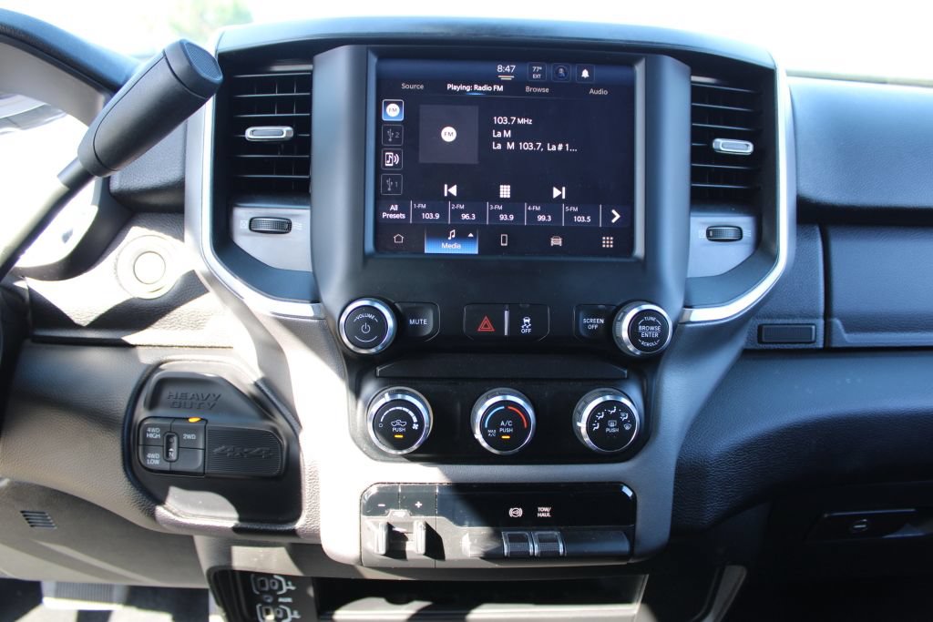 Used 2024 RAM 2500 Big Horn AWD/4WD image 21