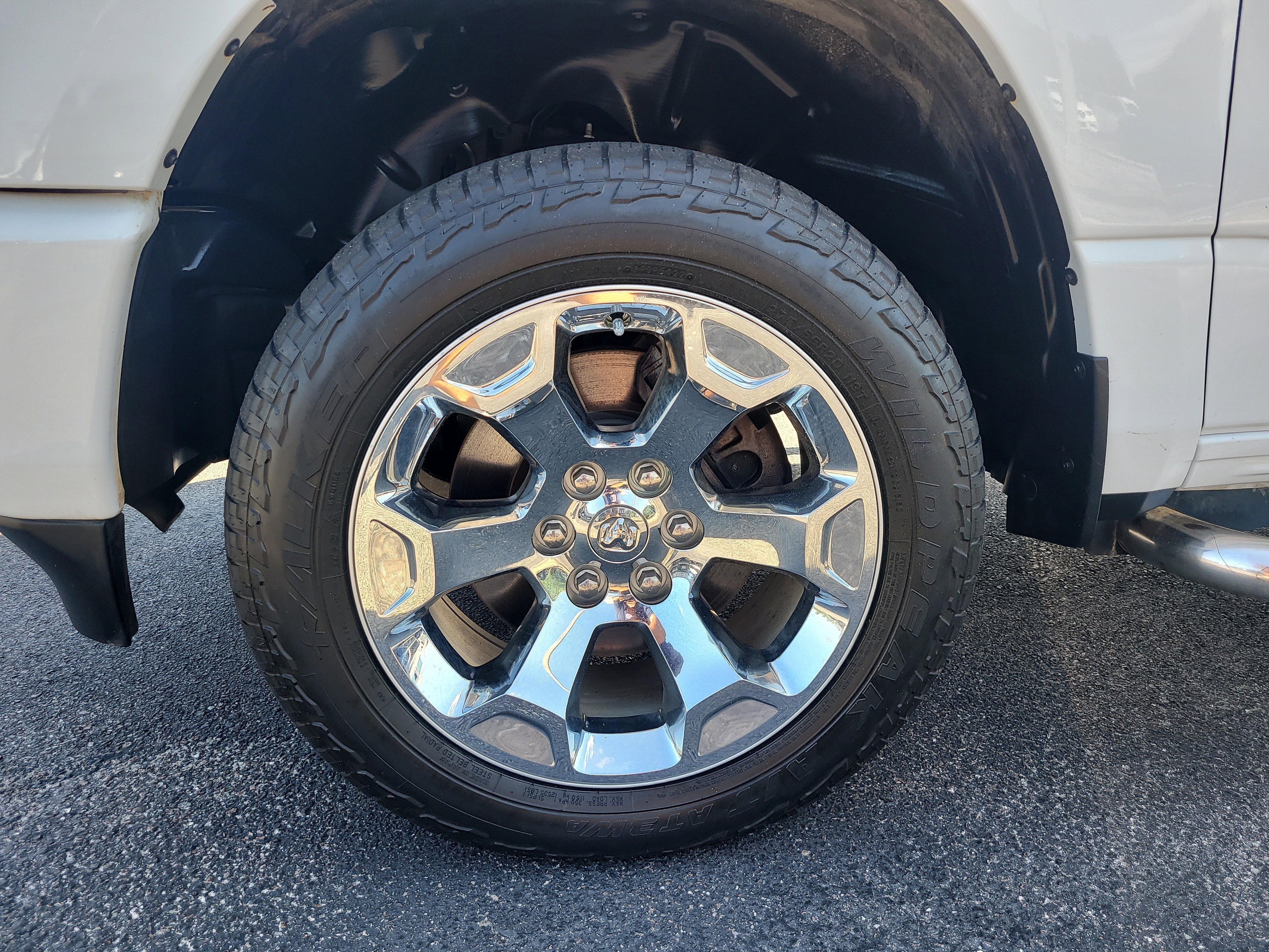 Used 2024 RAM 1500 Big Horn AWD/4WD image 10