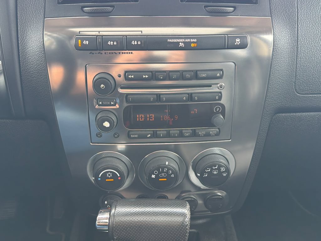 Used 2008 HUMMER H3 Luxury AWD/4WD image 7