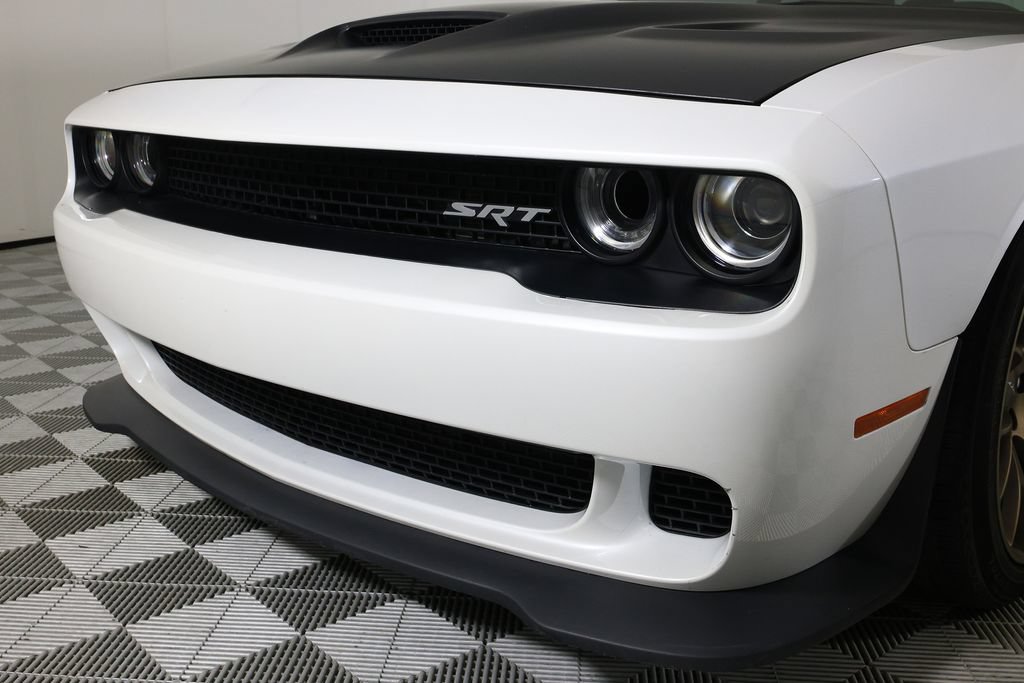 Used 2016 Dodge Challenger SRT Hellcat RWD image 37