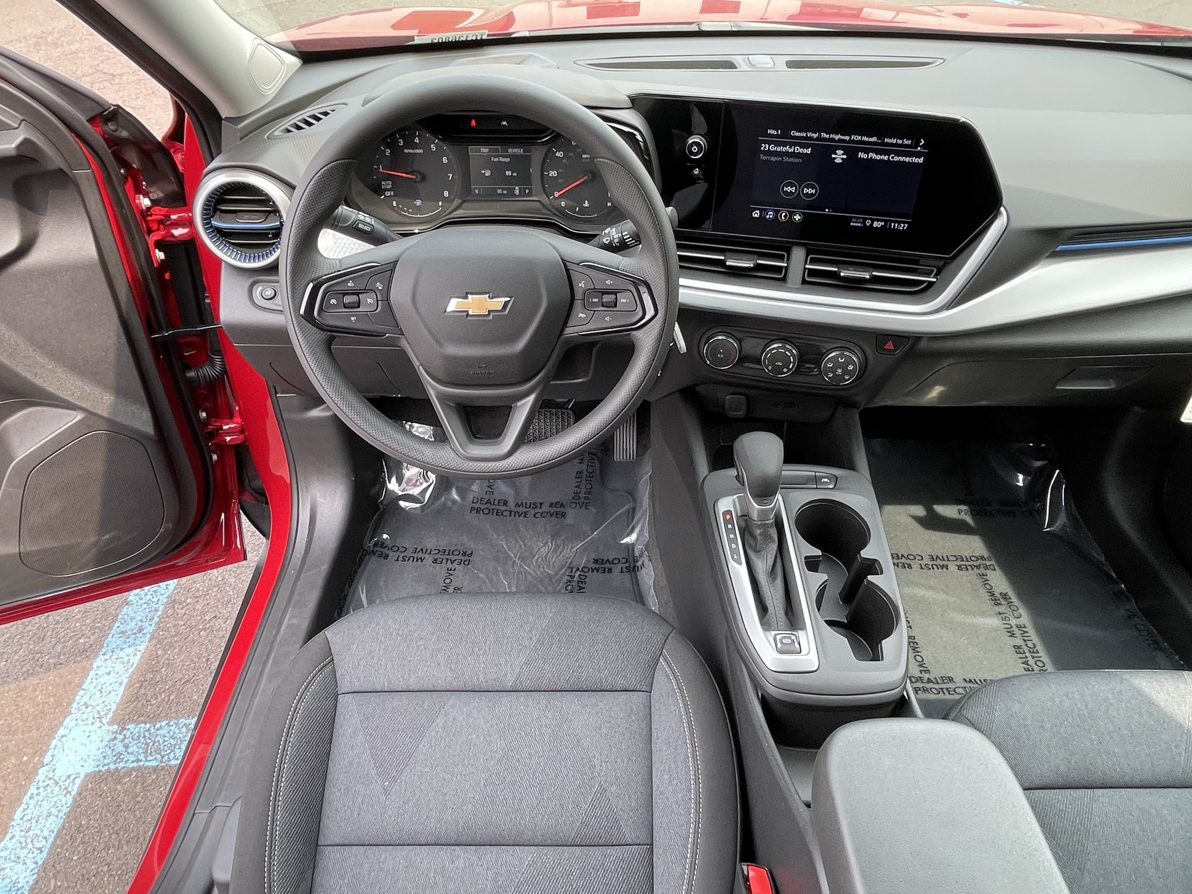 Used 2026 Chevrolet Trax LS FWD image 12