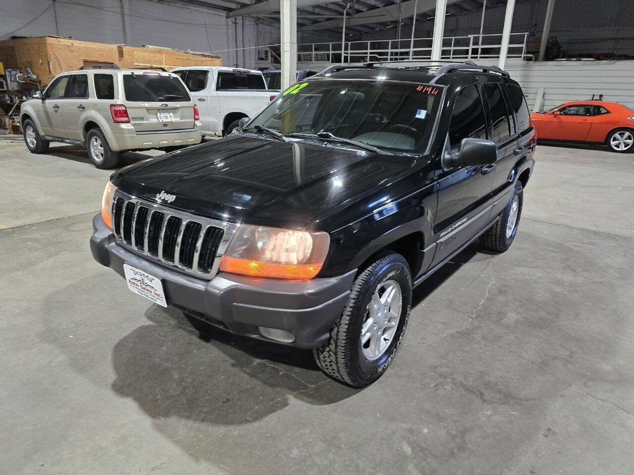 Used 2002 Jeep Grand Cherokee Laredo image 2