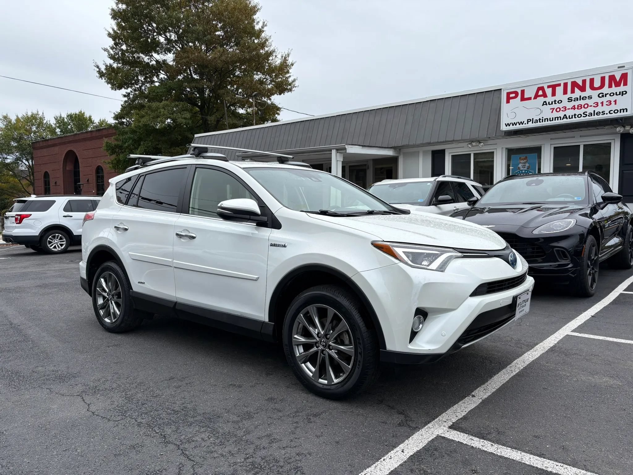 Used 2017 Toyota RAV4 Limited w/ All Weather Liner Package AWD/4WD image 1