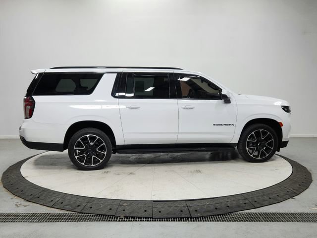 Used 2021 Chevrolet Suburban RST image 8