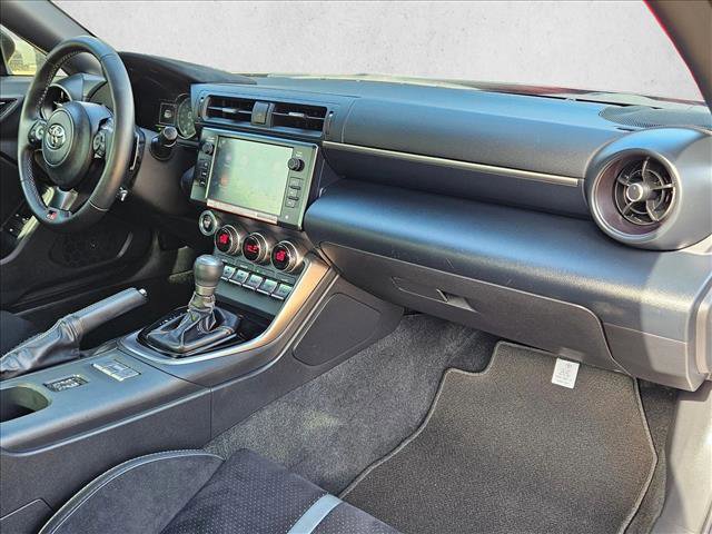 Used 2025 Toyota GR86 Premium image 21