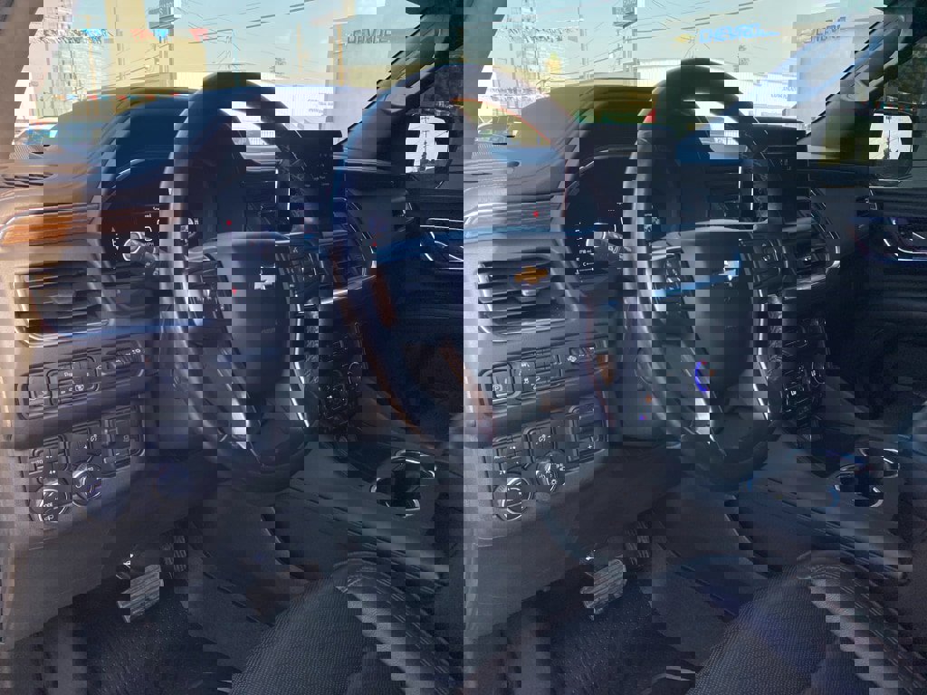 Used 2022 Chevrolet Tahoe High Country image 30