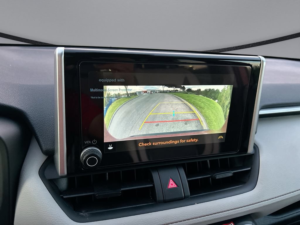 Certified 2025 Toyota RAV4 XLE w/ Convenience Package FWD image 24