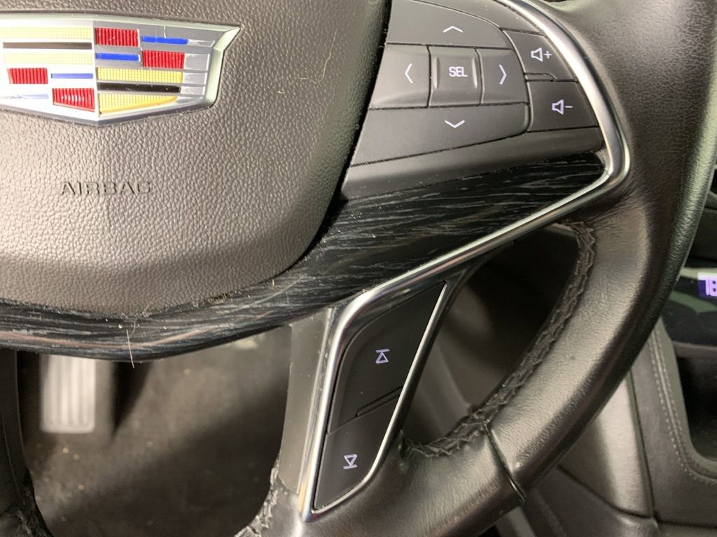 Used 2020 Cadillac XT5 Premium Luxury image 21