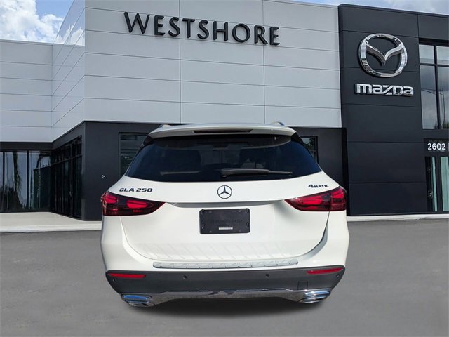 Used 2025 Mercedes-Benz GLA 250 4MATIC image 4