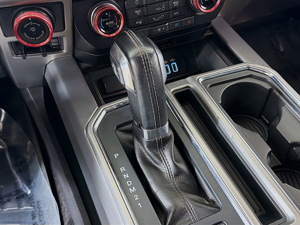 Used 2016 Ford F150 Platinum w/ Equipment Group 701A Luxury image 38