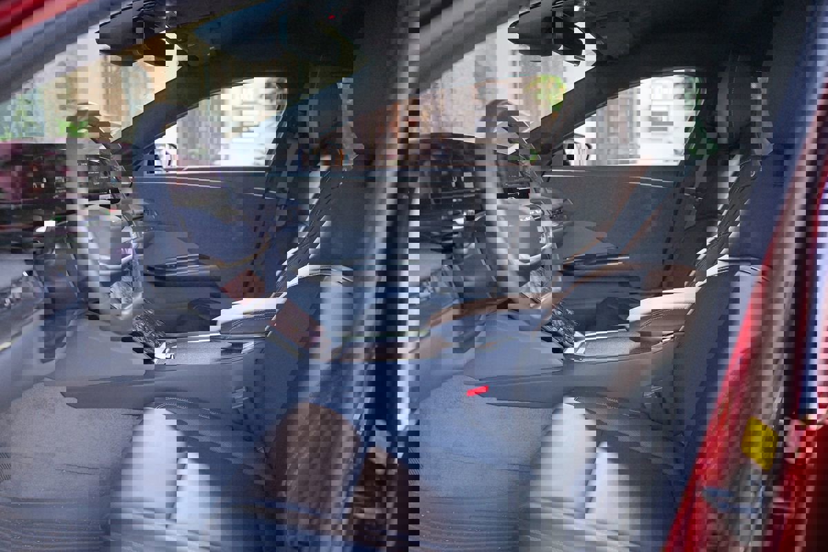 Used 2024 Lucid Air Touring image 9