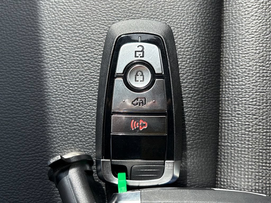 New 2026 Ford Transit 250 148 High Roof Extended w/ Load Area Protection Package RWD image 30