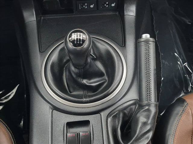 Used 2013 MAZDA MX-5 Miata Grand Touring RWD image 12