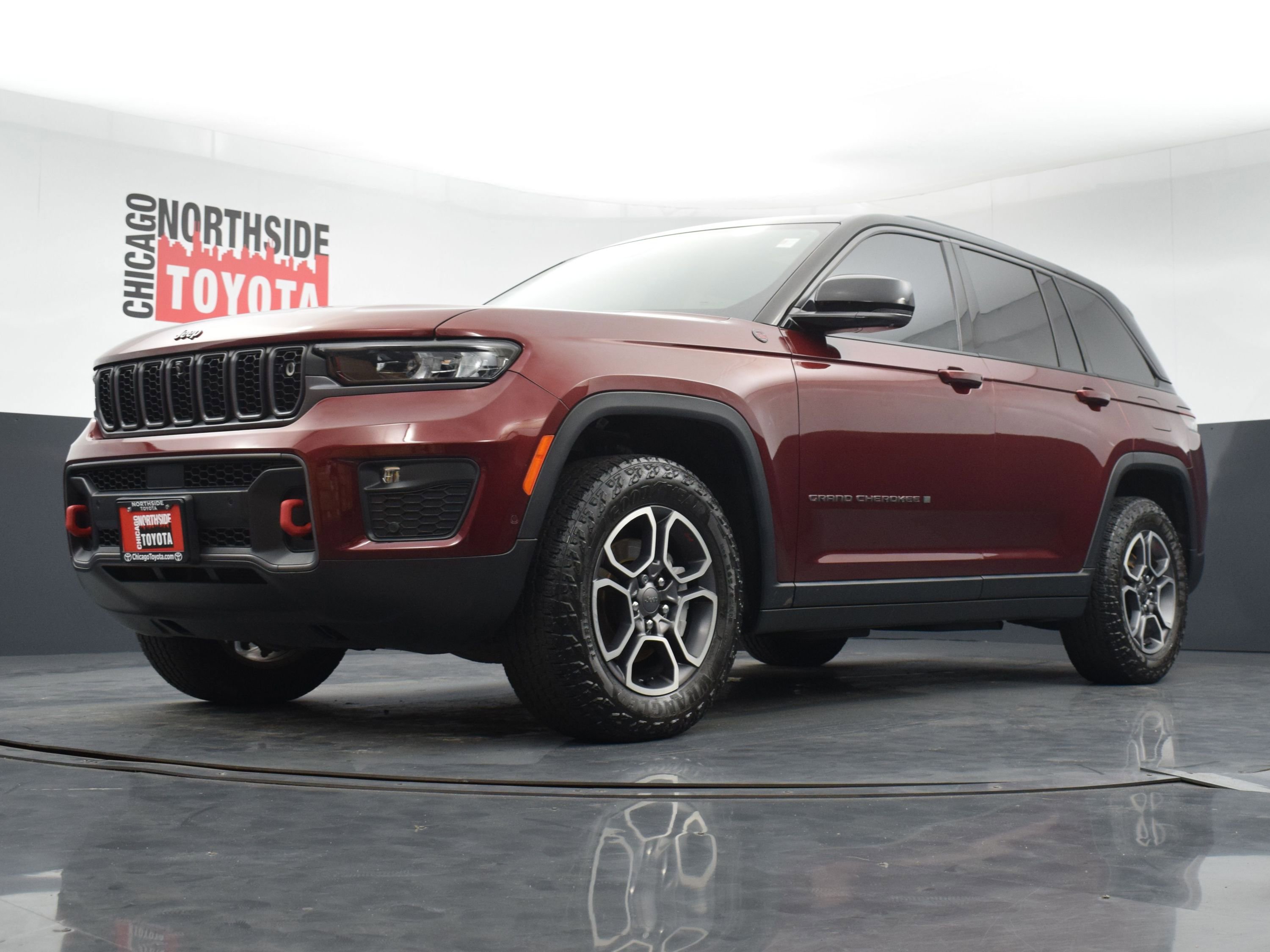 Used 2022 Jeep Grand Cherokee Trailhawk w/ ADV Protech Group II AWD/4WD image 49