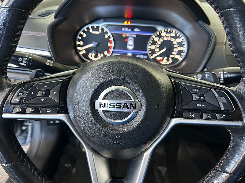 Used 2019 Nissan Altima 2.5 SR FWD image 12