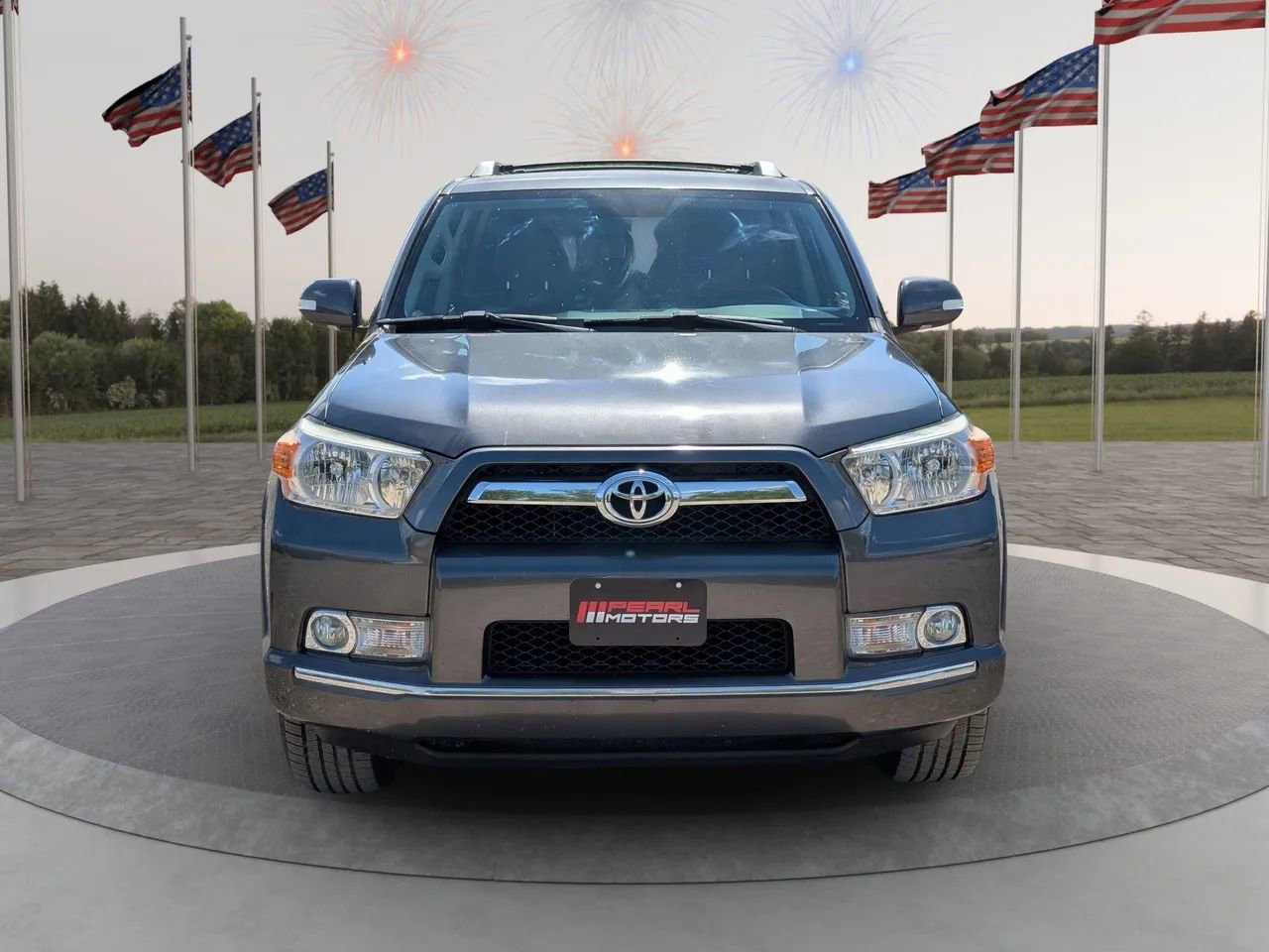Used 2013 Toyota 4Runner SR5 image 2