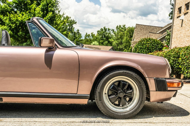 Used 1988 Porsche 911 Carrera RWD image 11