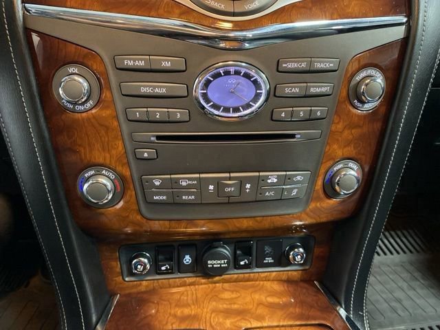 Used 2016 INFINITI QX80 4WD w/ Deluxe Technology Package image 19