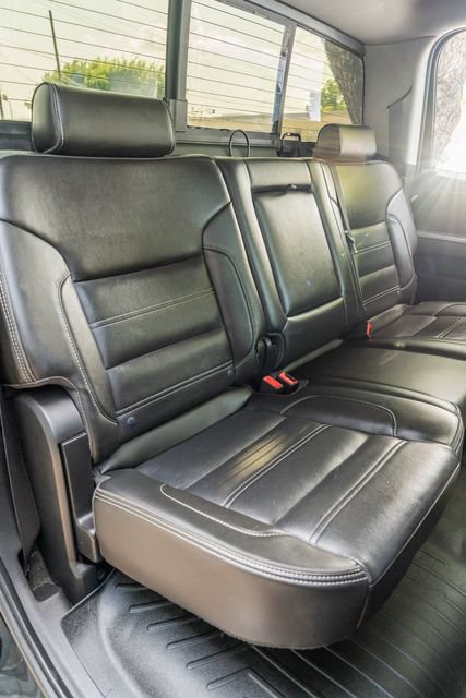 Used 2018 GMC Sierra 2500 Denali w/ Duramax Plus Package AWD/4WD image 40