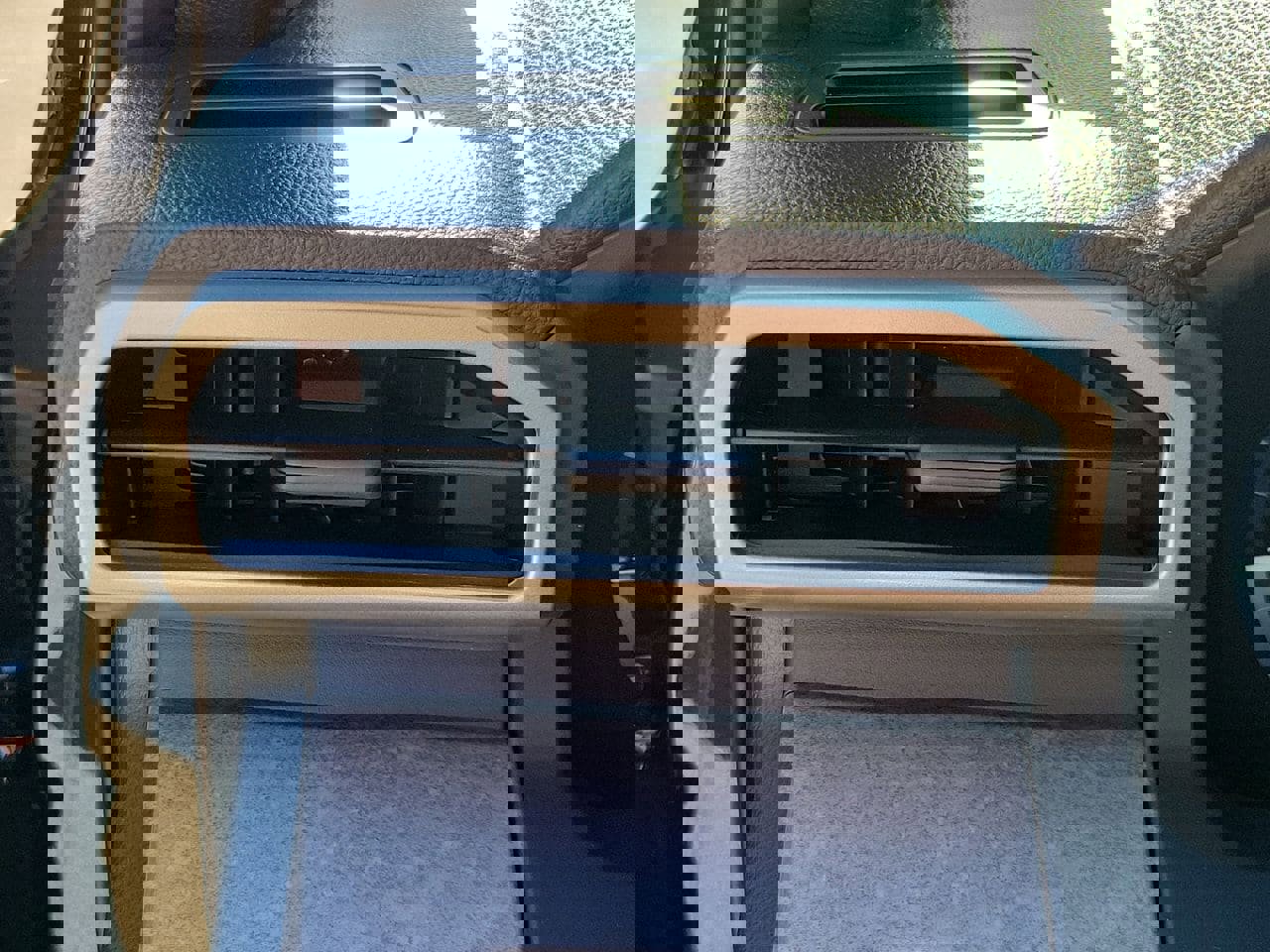 New 2025 Toyota Tacoma Trailhunter image 31