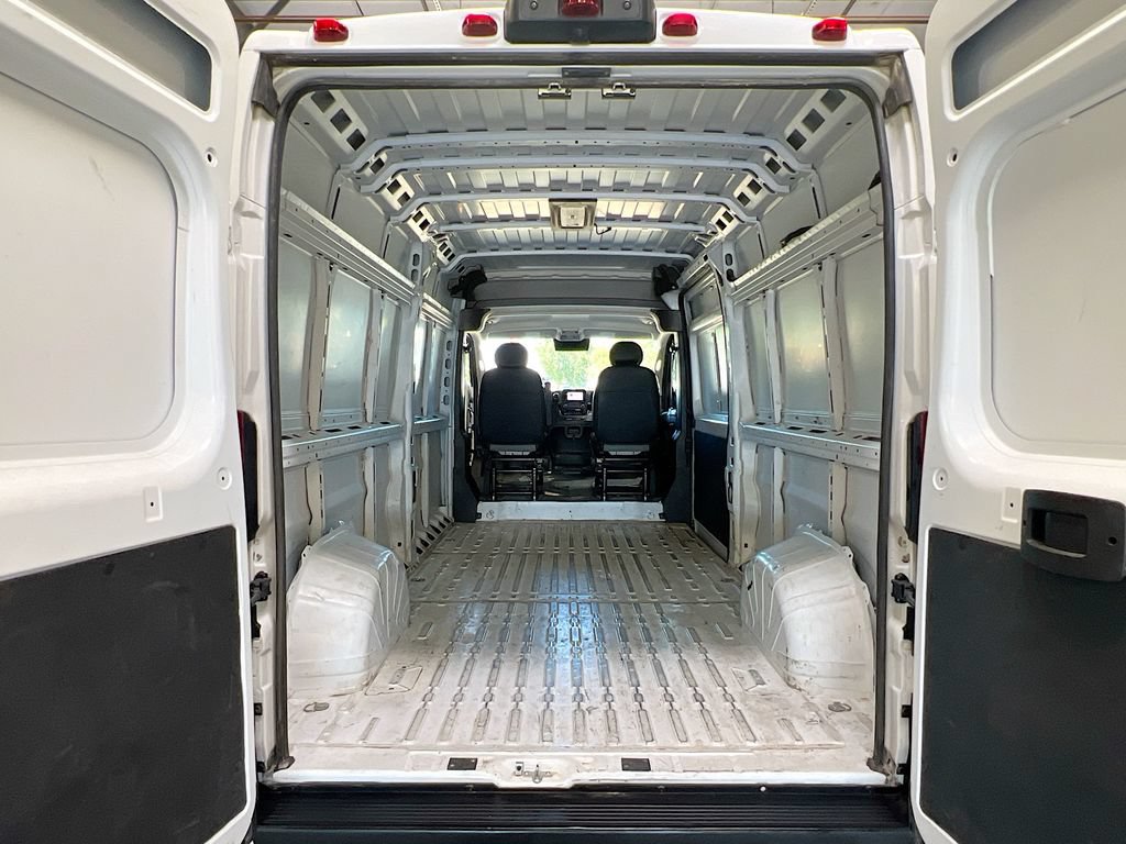 Used 2024 RAM ProMaster 2500 w/ Convenience Group FWD image 22