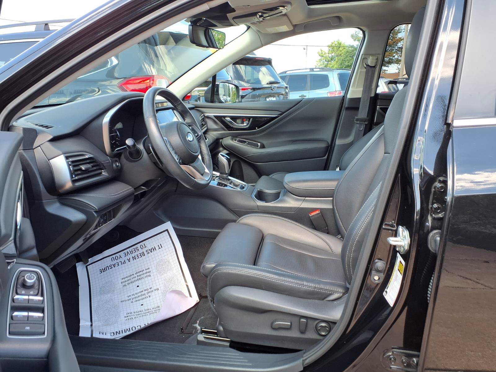 Used 2025 Subaru Outback Limited AWD/4WD image 17