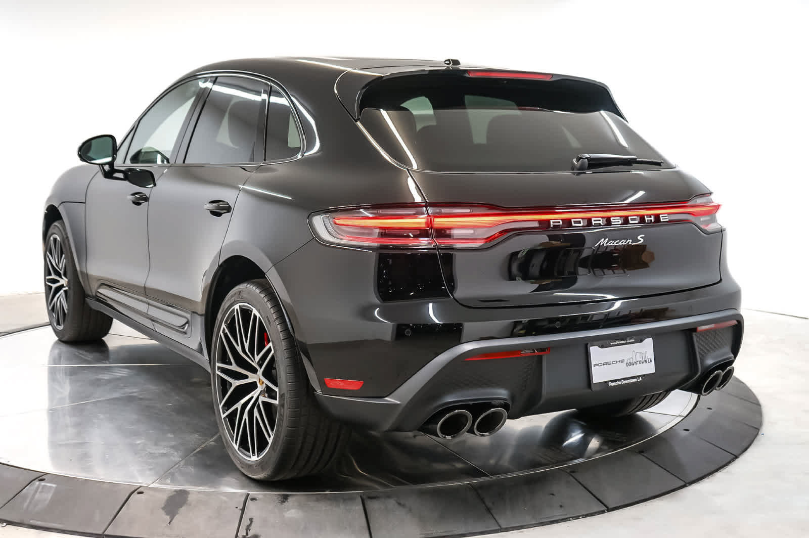 New 2026 Porsche Macan S AWD/4WD image 3