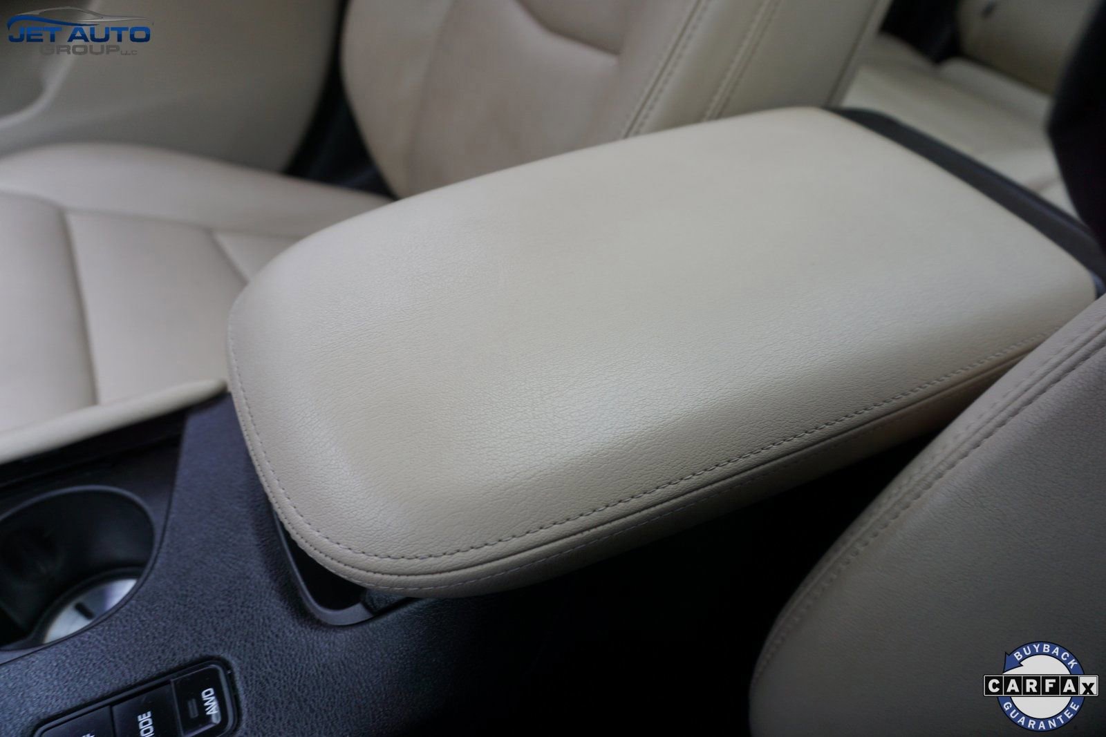 Used 2018 Cadillac XT5 Luxury w/ Driver Awareness Package image 39