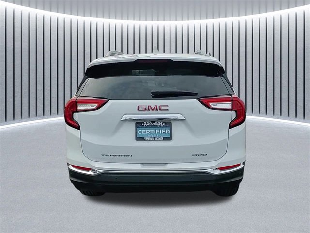 Used 2022 GMC Terrain SLT w/ LPO, Floor Liner Package image 4