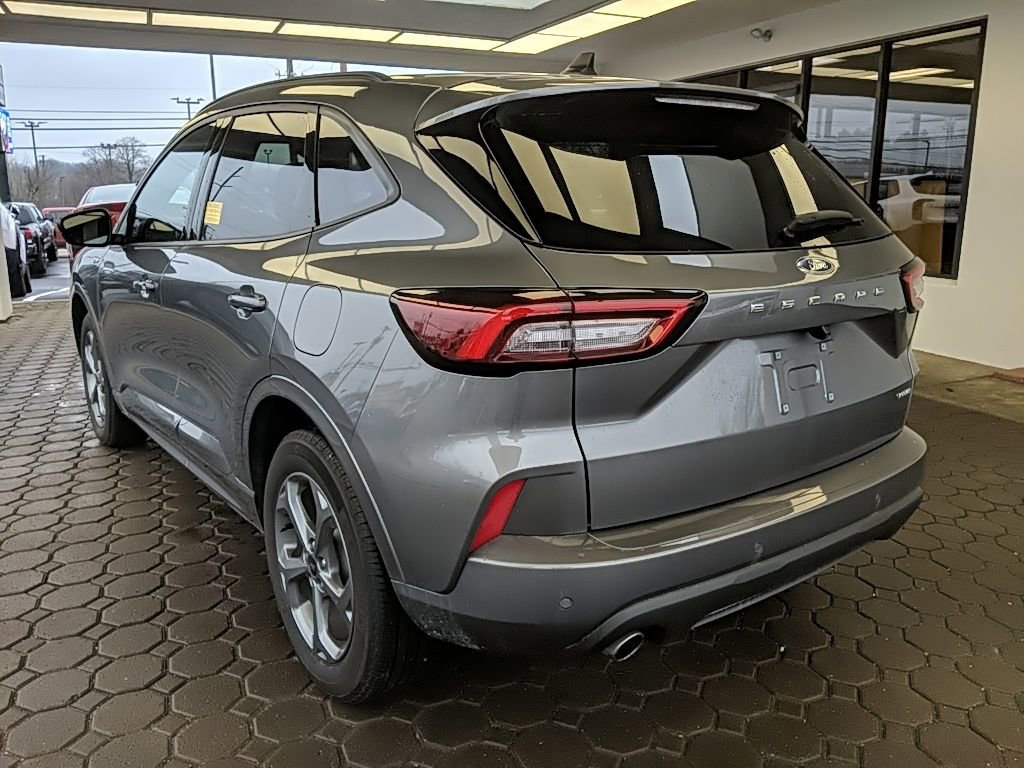 Used 2024 Ford Escape ST-Line w/ Tech Pack #1 image 8