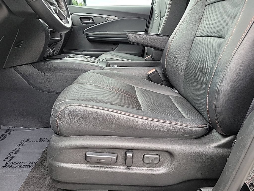 Used 2023 Honda Passport TrailSport image 9