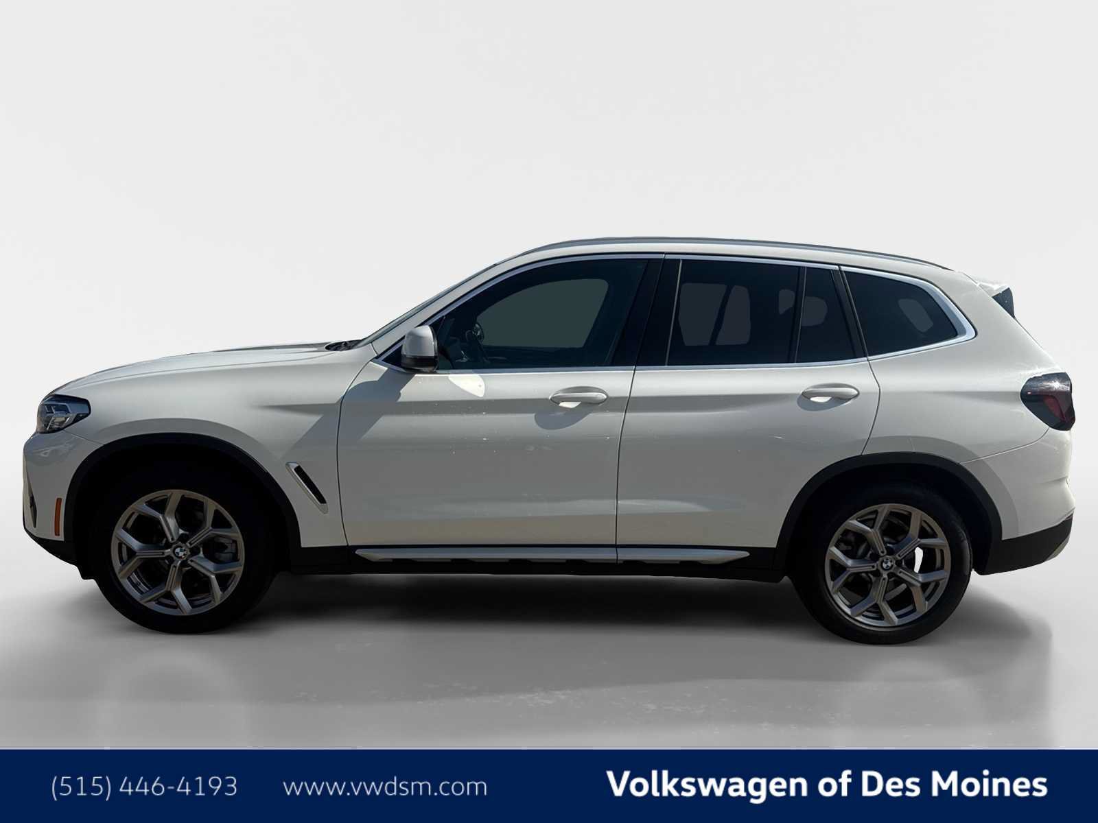Used 2022 BMW X3 xDrive30i AWD/4WD image 3