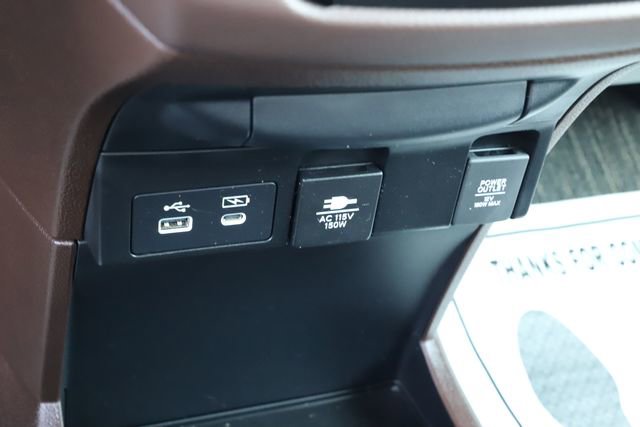 Used 2025 Honda Odyssey Touring image 32