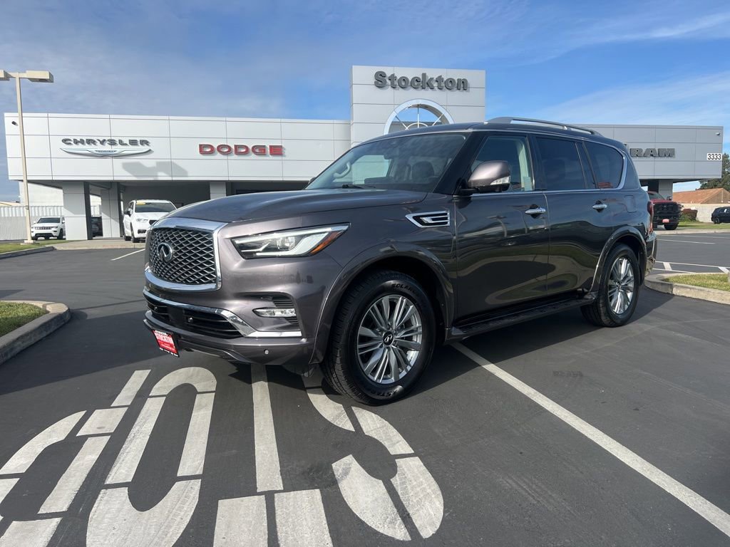 Used 2024 INFINITI QX80 Luxe image 2