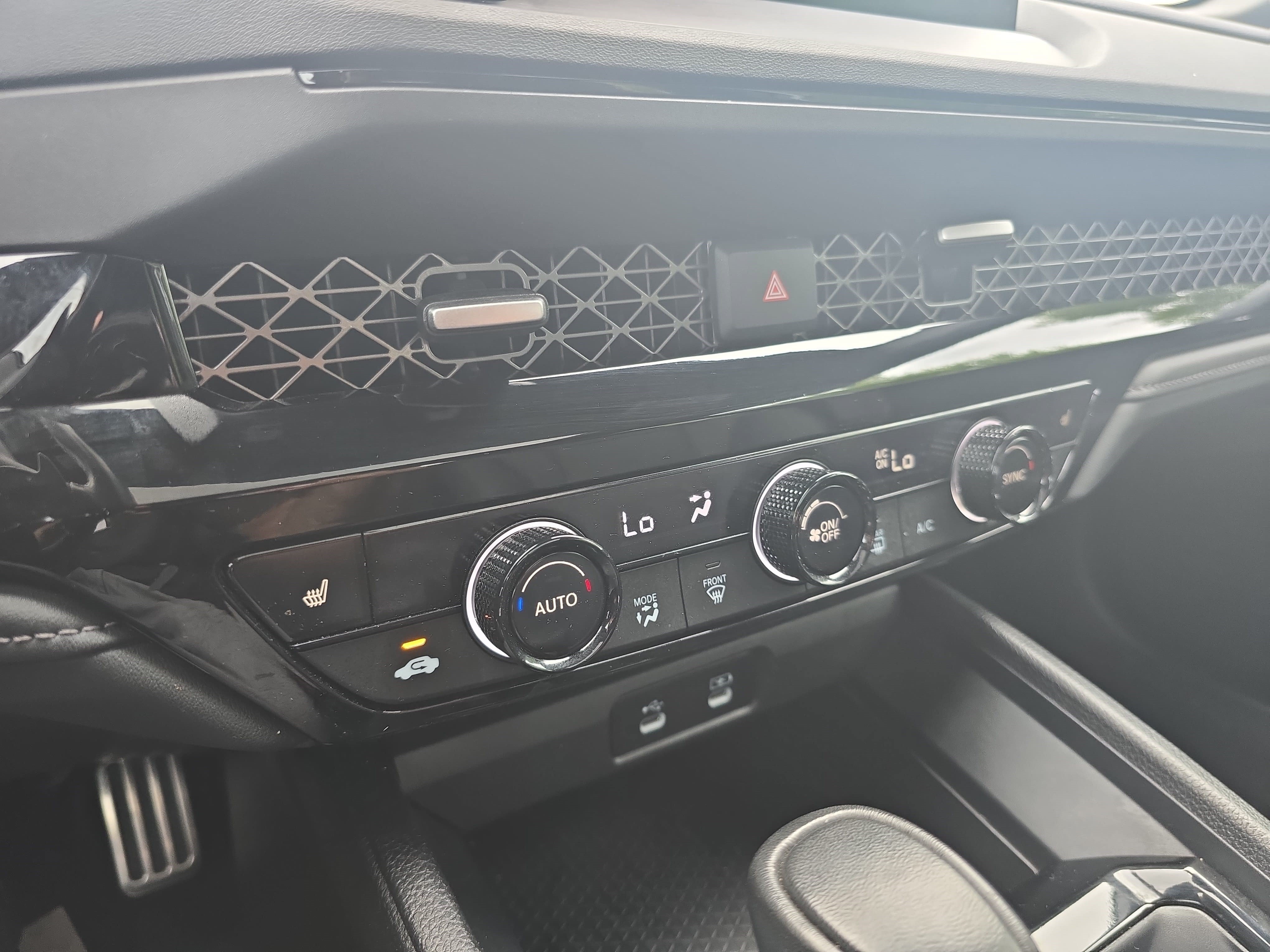 Used 2024 Honda Accord Sport image 22