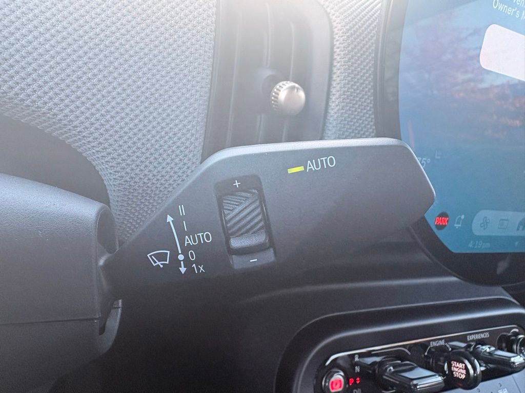 Used 2025 MINI Cooper S image 28