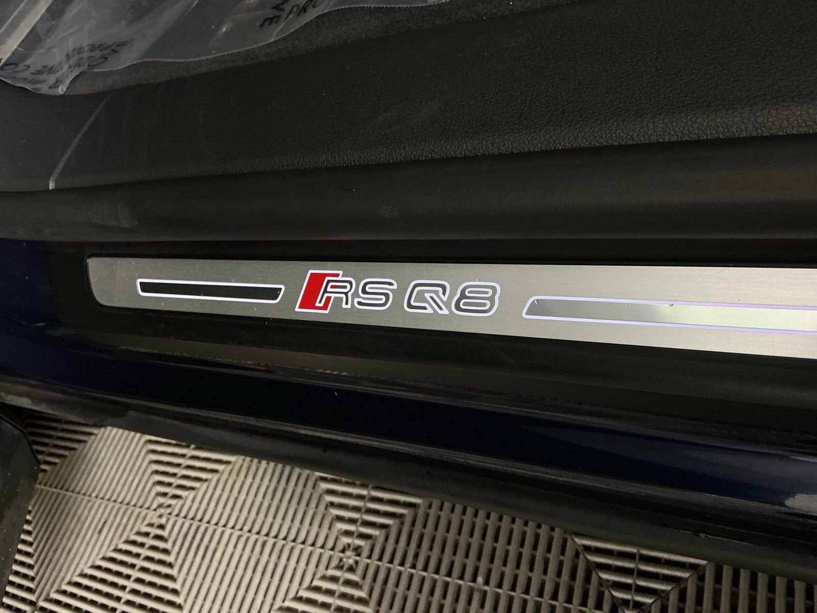 Certified 2024 Audi RS Q8 AWD/4WD image 17