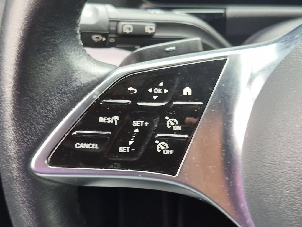 Used 2025 Mercedes-Benz GLA 250 image 21