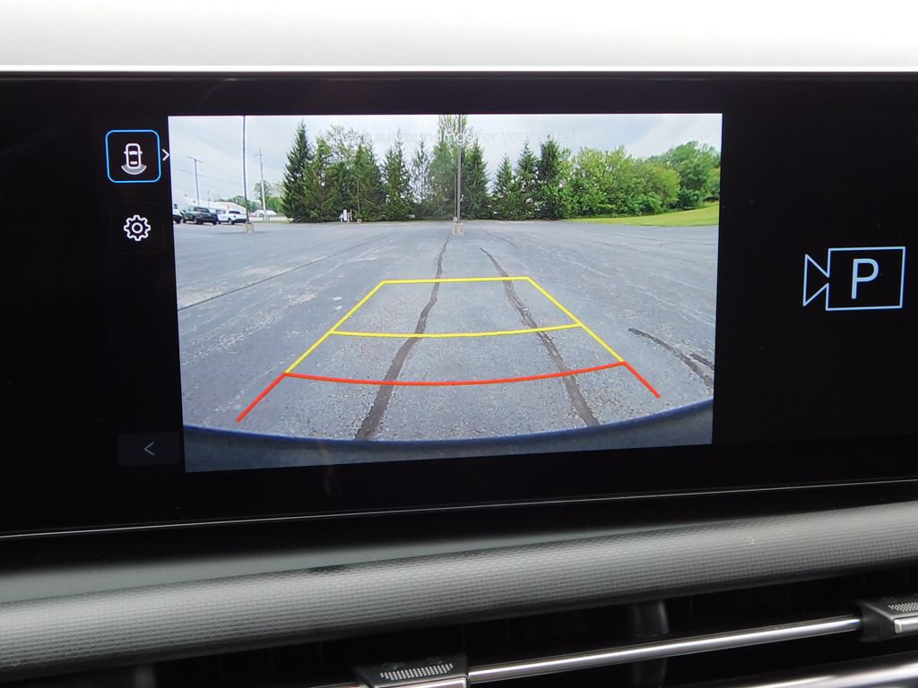 Used 2025 Hyundai Santa Cruz SE FWD image 33
