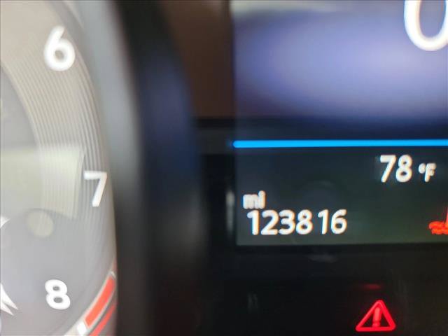 Used 2018 Volkswagen Atlas SEL FWD image 18