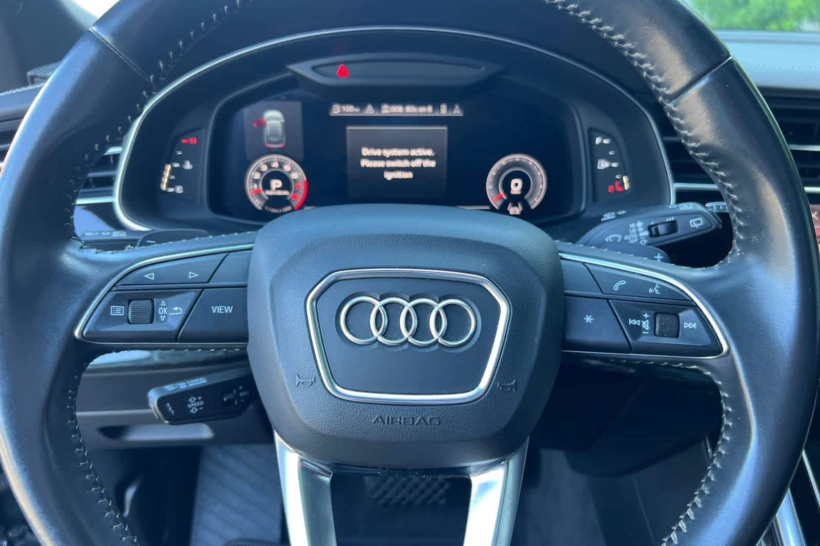 Used 2019 Audi Q8 Premium Plus w/ Premium Plus AWD/4WD image 25