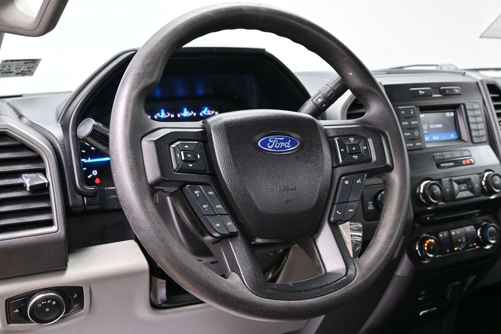 Used 2017 Ford F250 XL w/ STX Appearance Package AWD/4WD image 23