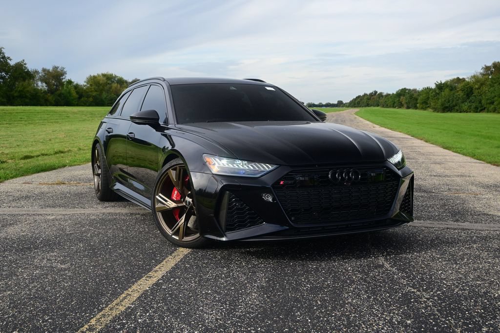 Used 2021 Audi RS 6 AWD/4WD image 2