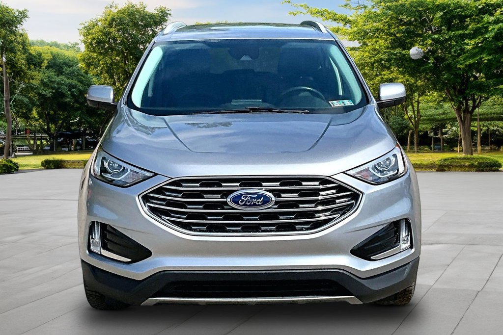 Used 2022 Ford Edge SEL w/ Convenience Package AWD/4WD image 3
