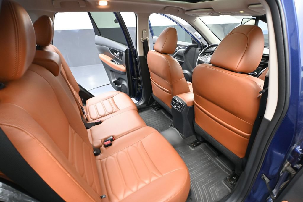 Used 2018 Nissan Rogue SL AWD/4WD image 42