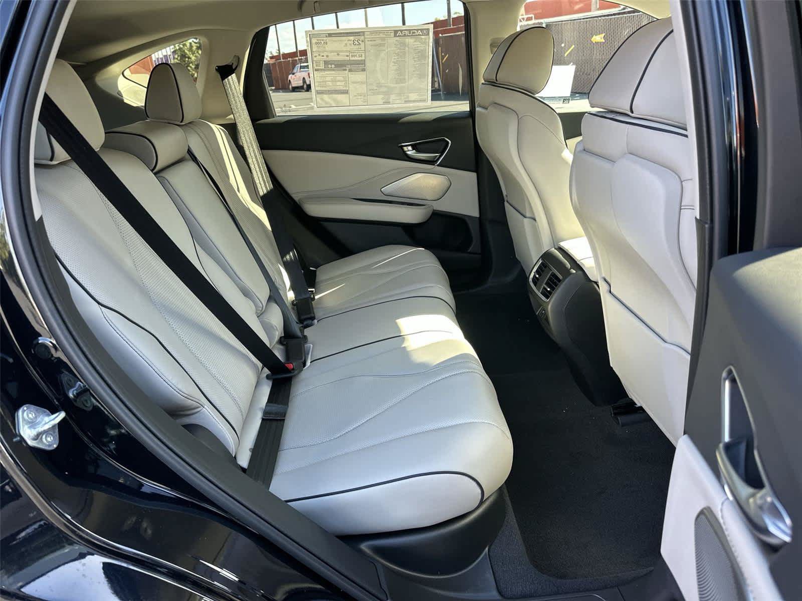 New 2026 Acura RDX w/ Advance Package AWD/4WD image 14