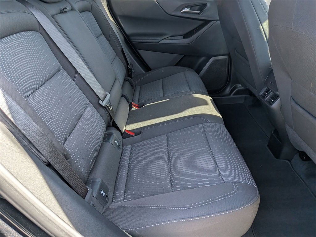 Used 2025 Chevrolet Equinox LT image 30