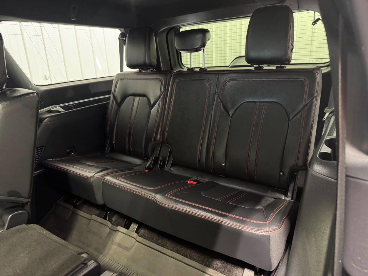 Used 2022 Ford Expedition Max Limited AWD/4WD image 17