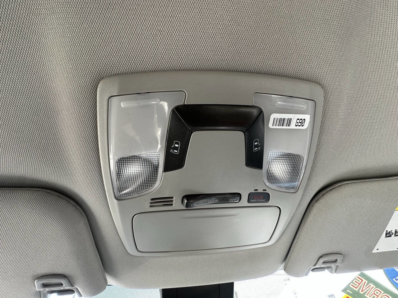 Used 2020 Toyota Sienna LE AWD/4WD image 19